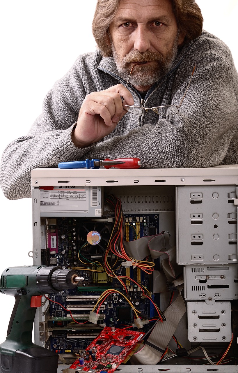 computer repair technician